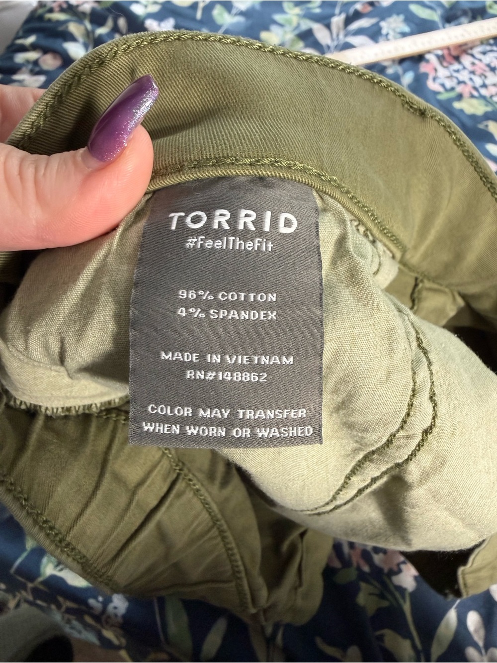 torrid Olive Green Cargo Shorts Plus Size 3X - Picture 5 of 8